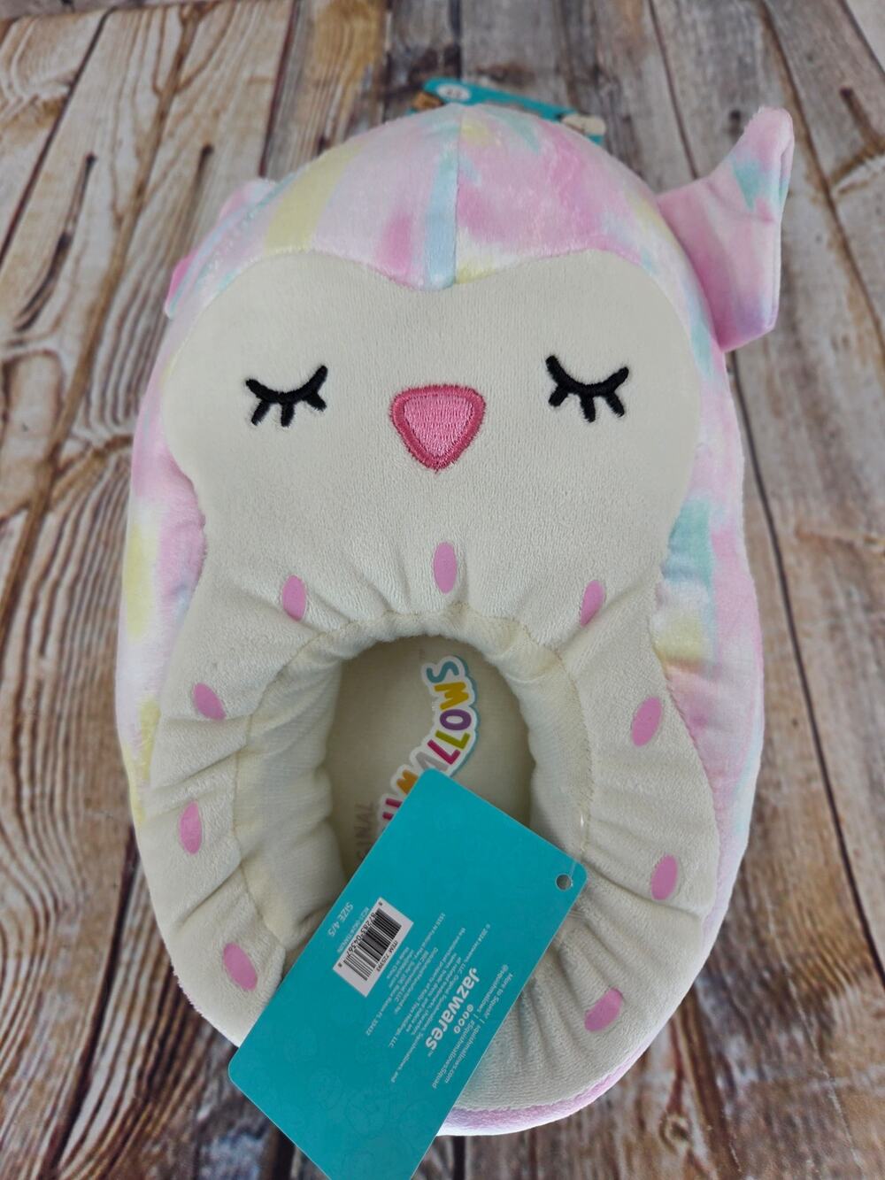 Kids Squishmellow Slippers Shark NEW Size 6-7